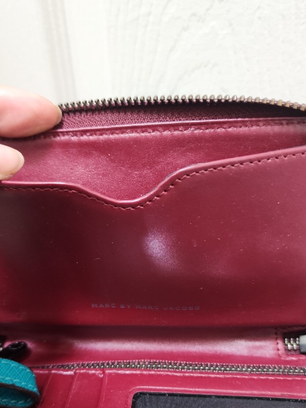 Marc by Marc Jacobs Raspberry Pink Leather Zip Wristlet - Picture 4 of 8
